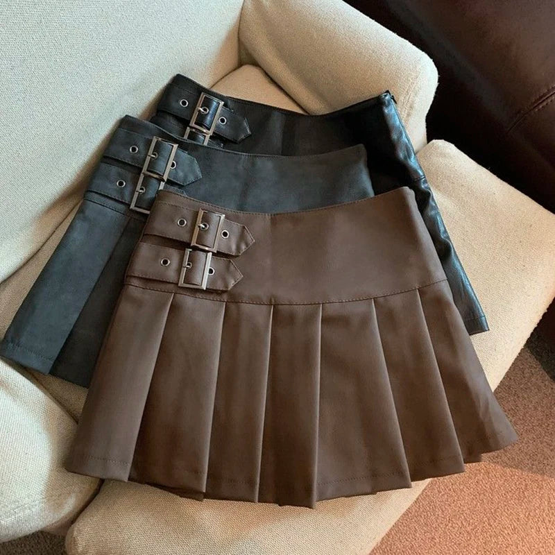 Women's Double Buckled Pleated Fashion Designer Mini Skirts (Short)