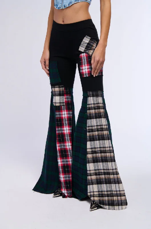 CHECK ME FLARE PLAID LEGGING