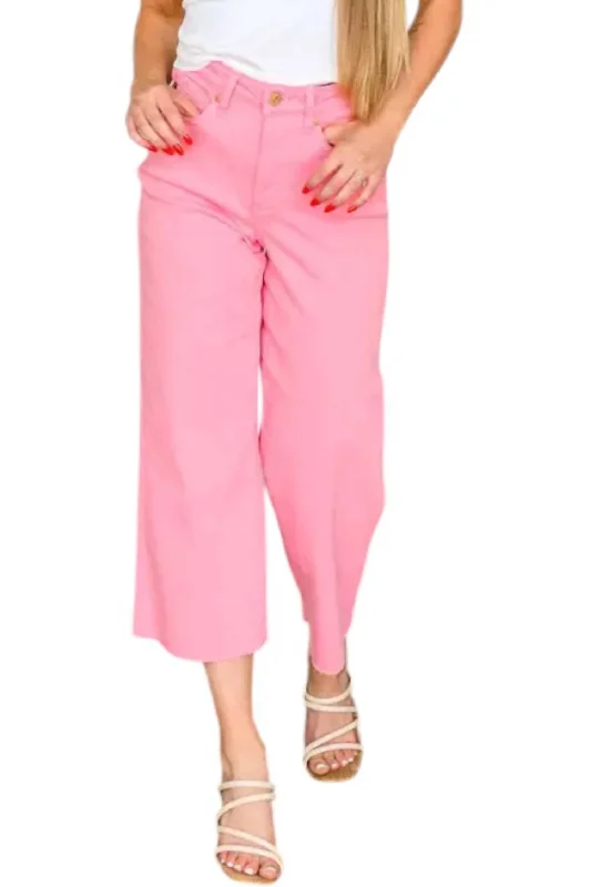 Wide Crop Jeans In Pink