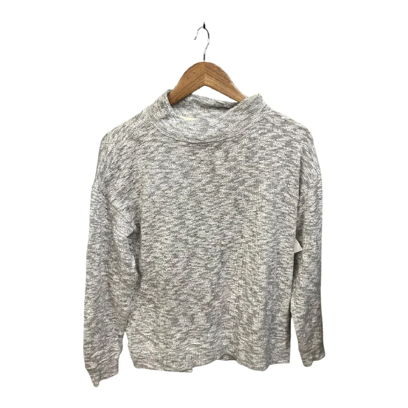 Top Long Sleeve By Lou And Grey In Grey, Size: S