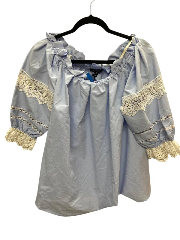 Top Long Sleeve By Romeo And Juliet In Blue, Size: M